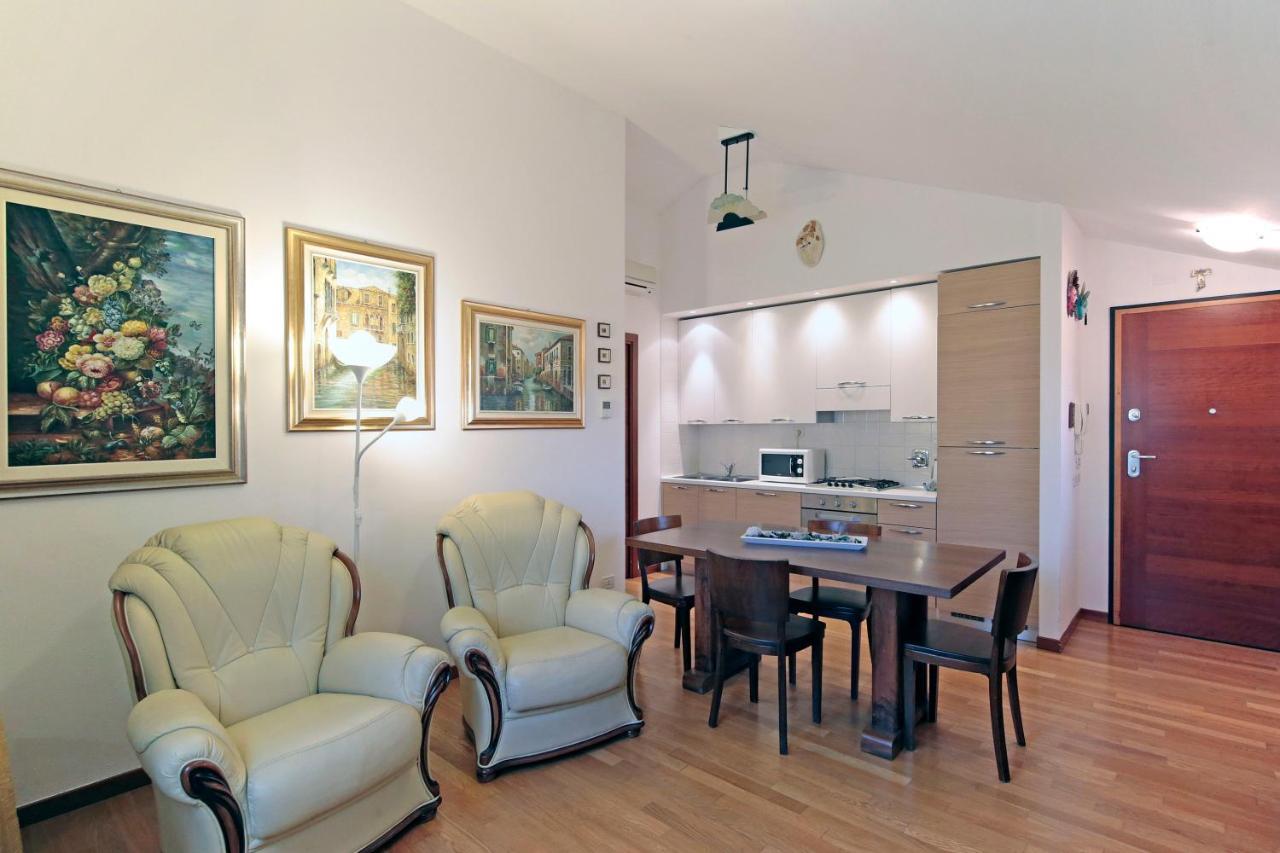 Residence Rialto Trieste Esterno foto